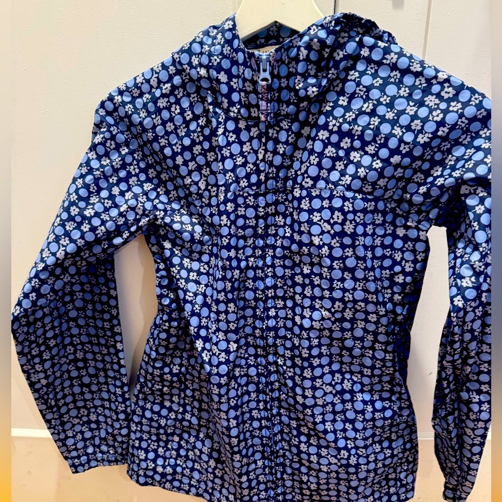 Lands End Girls size M (10-12) rain jacket
Like new condition